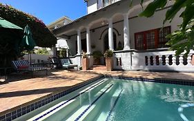 Olaf's Guest House Cape Town